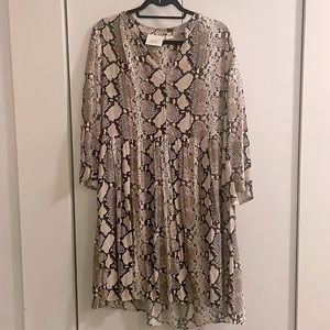 Anthropologie Maeve Snakeskin shirt dress